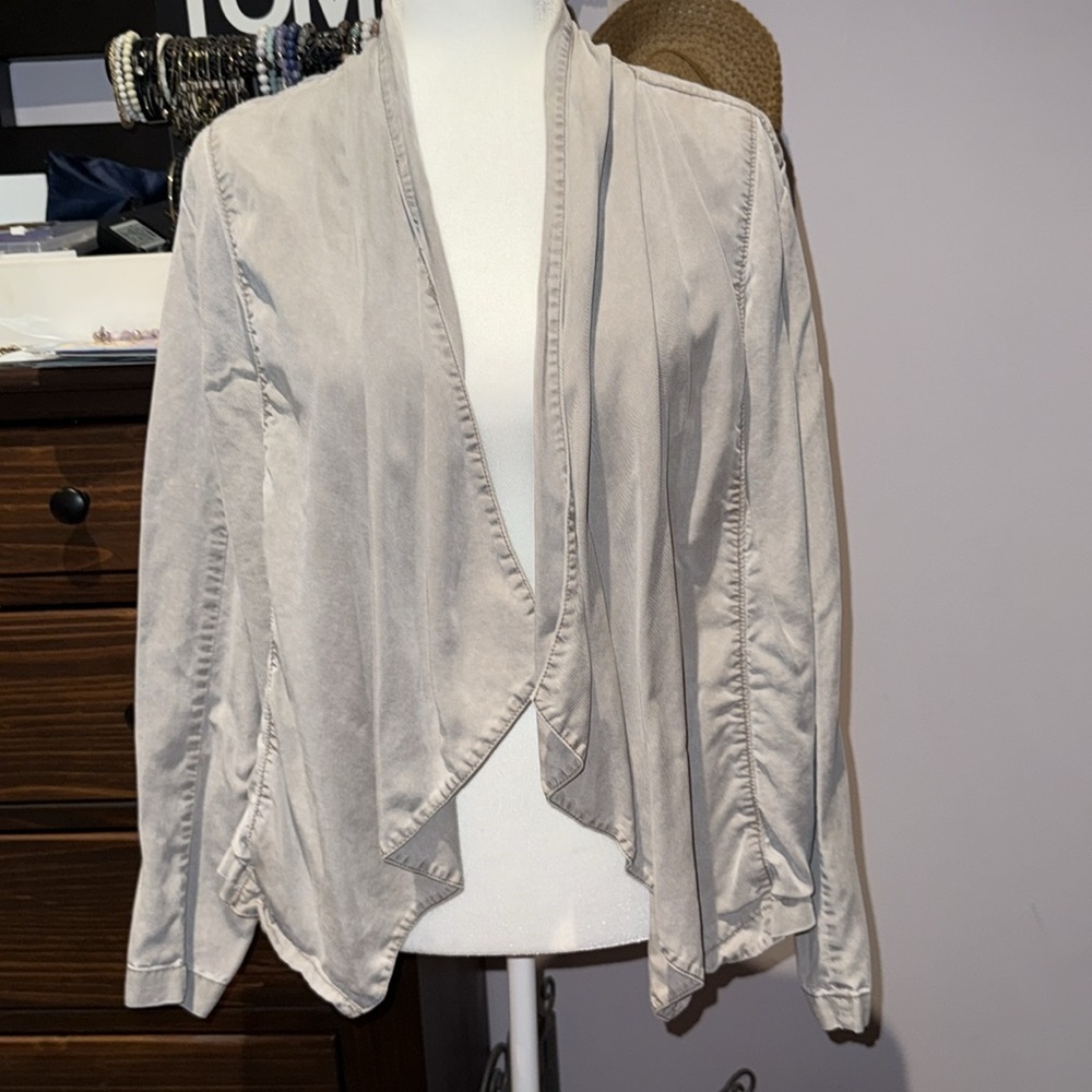 Express top size Large